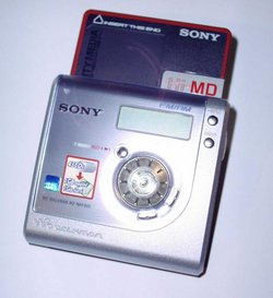 The Sony MZ-NHF800, a 2004 Hi-MD model.